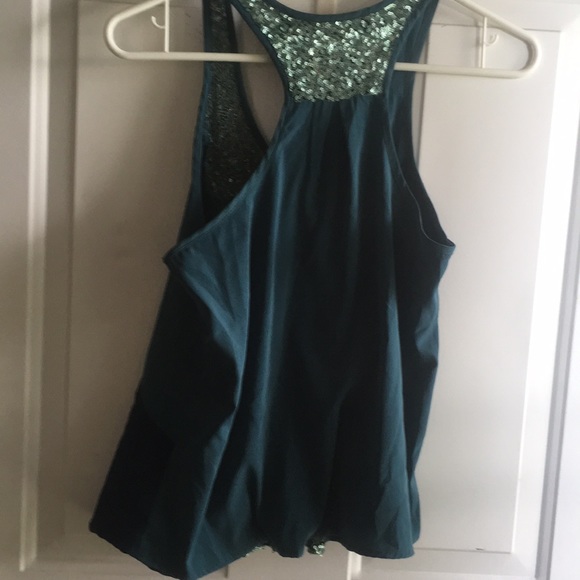 Tank top - Picture 2 of 3